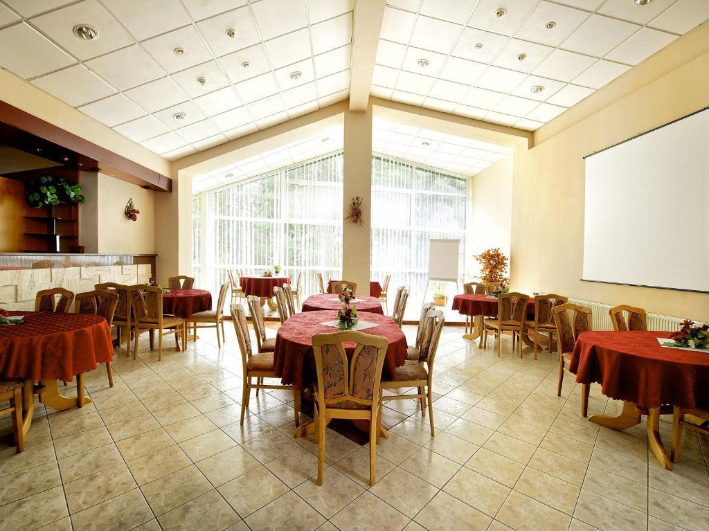 Hotel Slovensky Raj Hrabušice Esterno foto